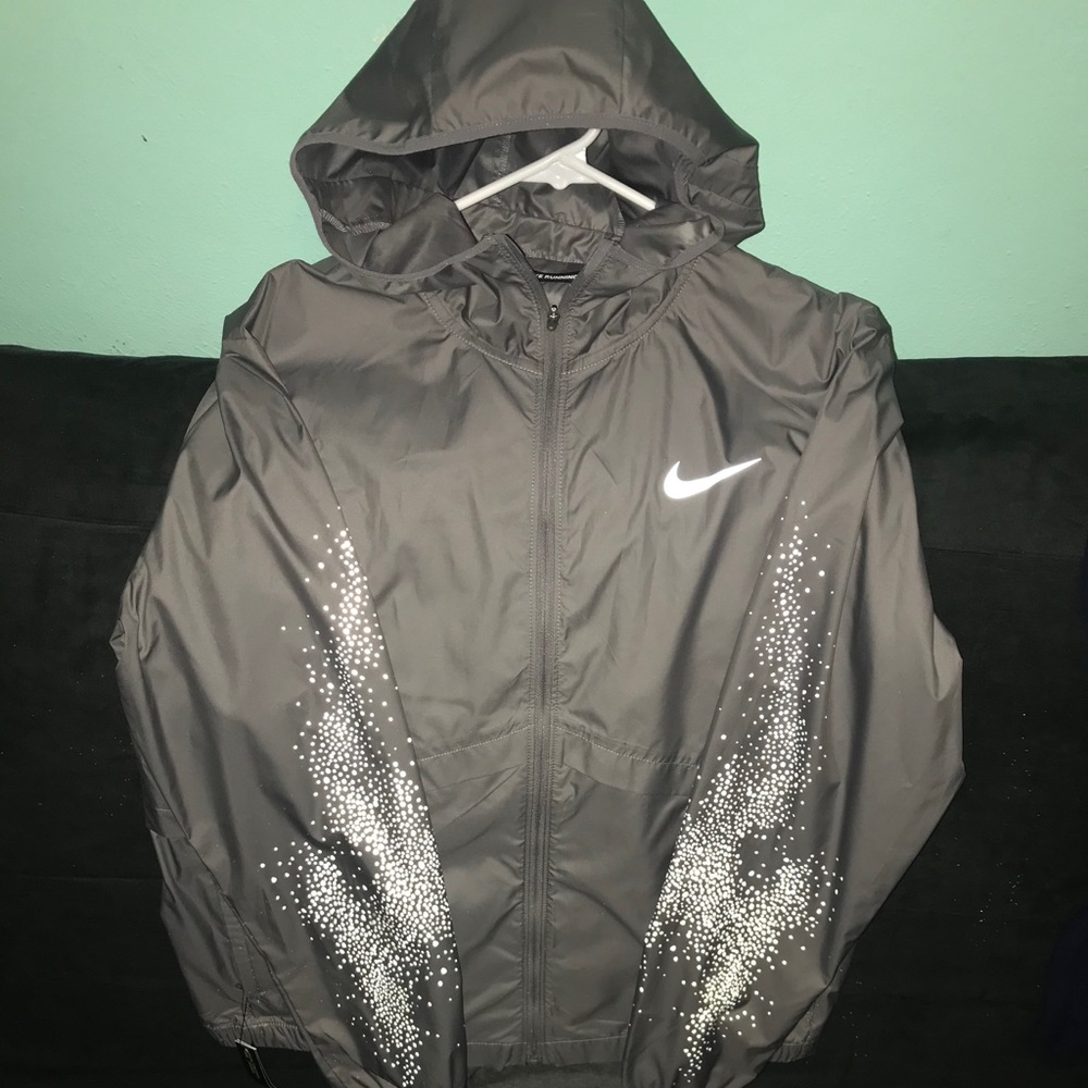 Nike Women’s Sportswear Jacket & Tights